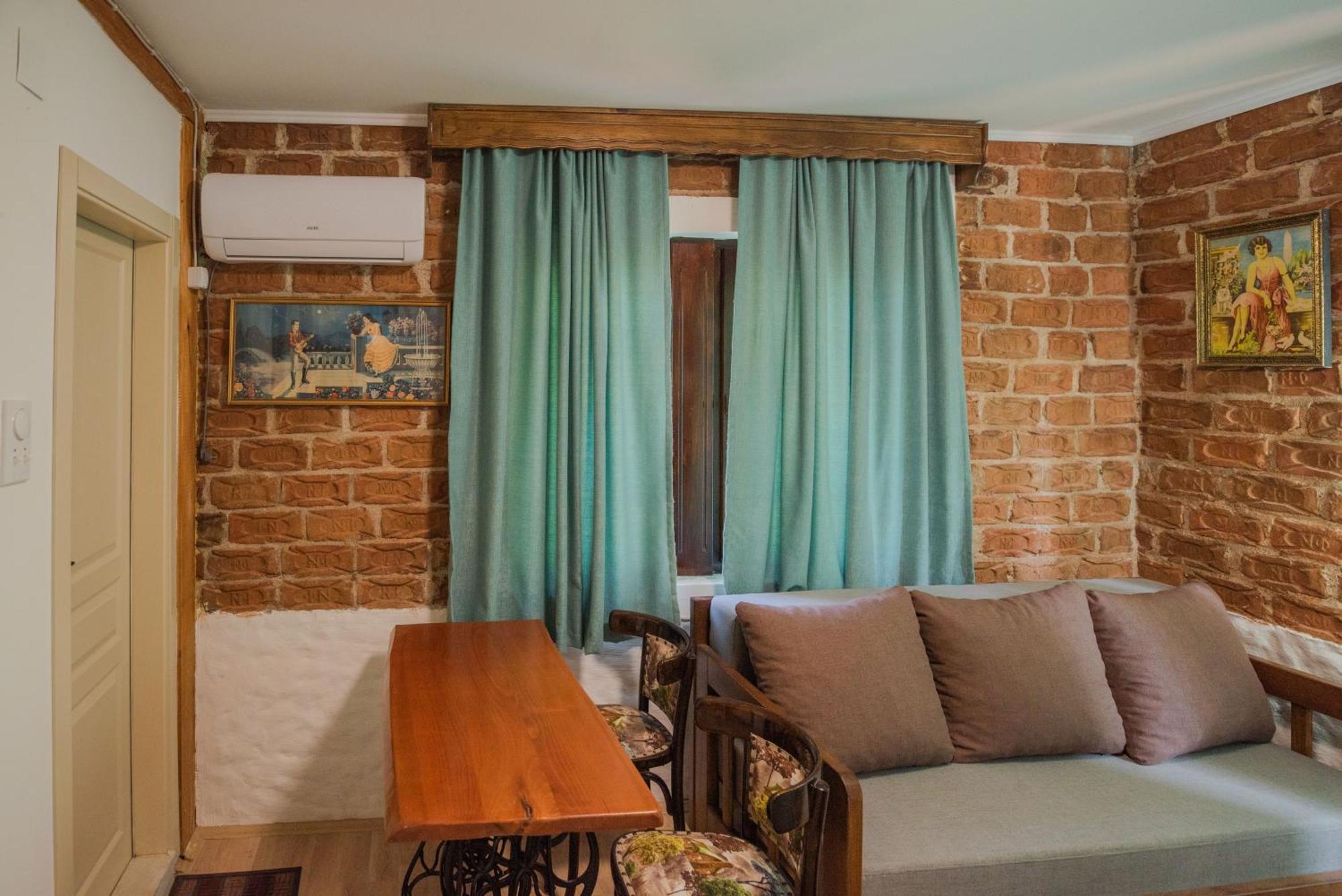 Apartment In Antique Museum Filip بيتولا المظهر الخارجي الصورة